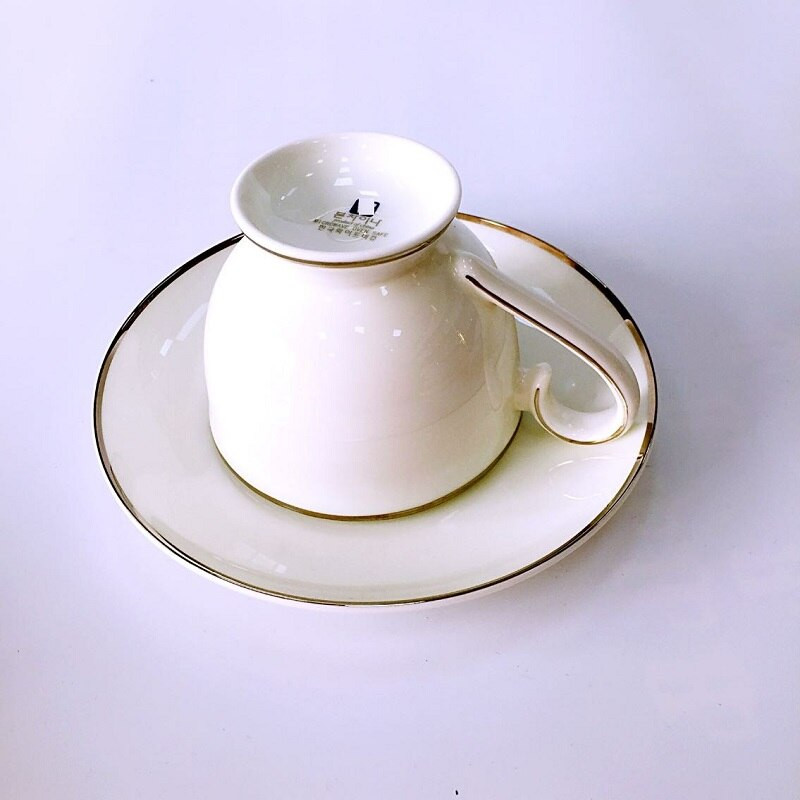 Csontporcelán kávés csésze és edény export kreatív kerámia csésze és edény öltöny egyszerű fehér délutáni csésze tejes csésze