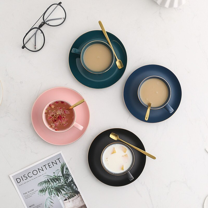 Šiaurės šalių Pnompenio keramikos biuro kavos puodelis ir lėkštės rinkinys Pieno arbatos puodeliai Gimtadienio poroms Dovanų sulčių puodelis su šaukštu gėrimų