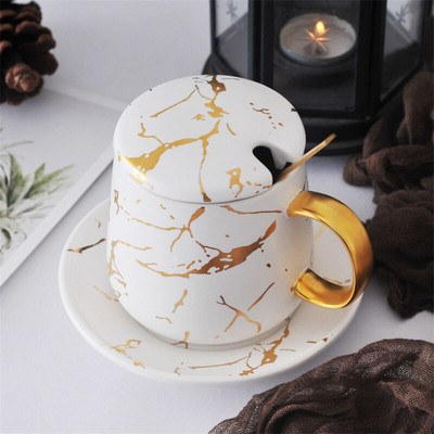 Europska mala luksuzna keramička šalica za kavu i tanjurić s uzorkom od mramora s poklopcem Kreativna šalica za doručak Domaća šalica za čaj Posuđe za piće