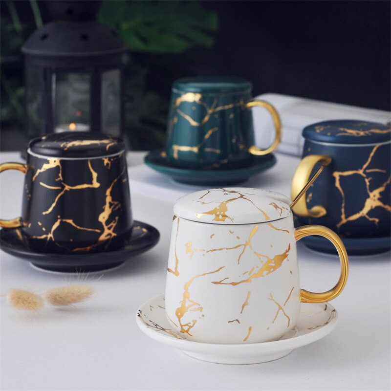 Europska mala luksuzna keramička šalica za kavu i tanjurić s uzorkom od mramora s poklopcem Kreativna šalica za doručak Domaća šalica za čaj Posuđe za piće