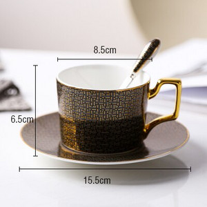 Klasične visokokvalitetne rešetkaste šalice za kavu i tanjurići Europski elegantni koštani porculan Šalica za kavu Britanski poslijepodnevni čaj Set crnih šalica za čaj