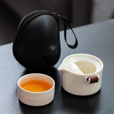 Kiváló minőségű White Bone China autóteáskészlet