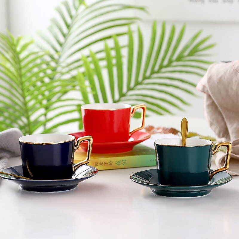 Arany keretű kerámia kávéscsésze Kerámia teáscsésze csészealj kanál készlet Porcelán csésze