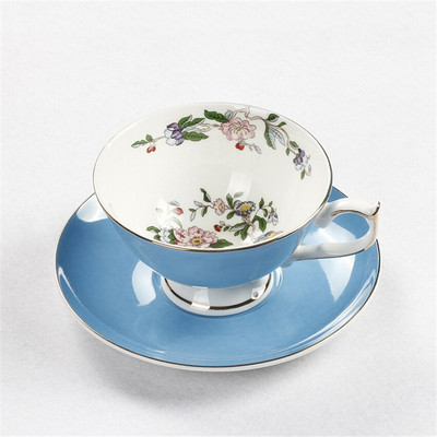 Európai csontporcelán kávéscsésze és tányér kávés csésze készlet torta tányér Western Restaurant délutáni tea csésze country stílusú teáscsésze