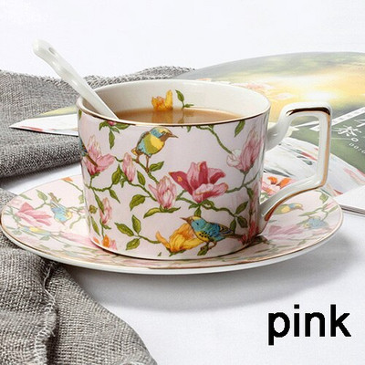 British Style Flower Bone China kávéscsésze és csészealj készlet Csúcsminőségű délutáni tea pasztorális stílusú virágos teáscsésze