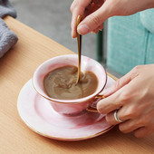 Keramičke šalice za kavu u obliku srca Set tanjurića Poklon za ljubavnike Jutarnje šalice za doručak Mlijeko Šalica za čaj Mramorne porculanske šalice Posuđe