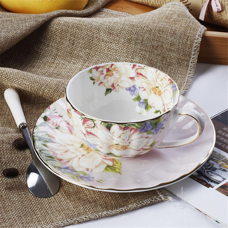 Europska keramička posuda za šalicu romantično poslijepodnevno cvijeće šalica za čaj od koštanog porculana šalica za kavu šalica za kavu kreativna šalica za crni čaj vjenčani dar