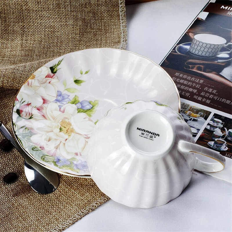 Europska keramička posuda za šalicu romantično poslijepodnevno cvijeće šalica za čaj od koštanog porculana šalica za kavu šalica za kavu kreativna šalica za crni čaj vjenčani dar