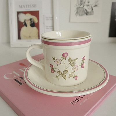Cutelife Nordic Small Flower Pink Ceramic Cup Saucer Latte Drinking Tea Чаша за закуска Сватбена декоративна многократна употреба Комплект чаши за кафе