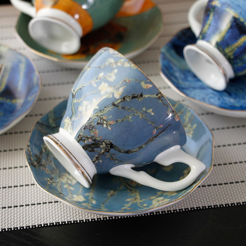 Szép híres olajfestmény Design Bone China kávéscsésze csészealj készletek napraforgó csillagos éjszakai művészet tea pohár Tasse Cafe Tazas