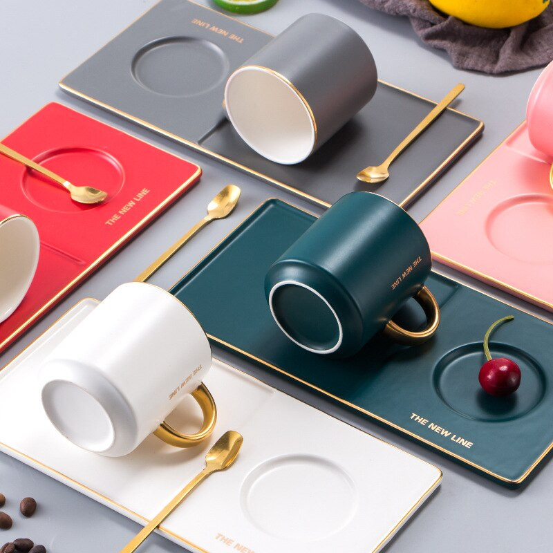 Kreativna zlatna ručka u europskom stilu šalica za kavu šalica za kućanstvo popodnevni čaj večera casual set šalica za kavu i tanjurić