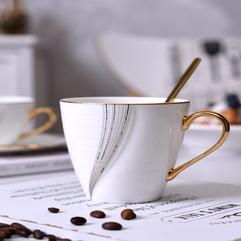 ceașcă de cafea pentru Europa ceașcă din porcelană ceașcă ceașcă și farfurii linguriță set design tazas de cafe ceașcă espresso cafea europeană 220-300ml