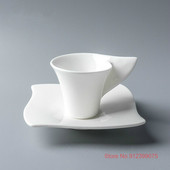 70 ml-es Mini Wave Modeling Design eszpresszó kávéscsésze és csészealj készlet Pure White Bone China Latte Cappuccino teáscsésze Tasse Cafe készlet