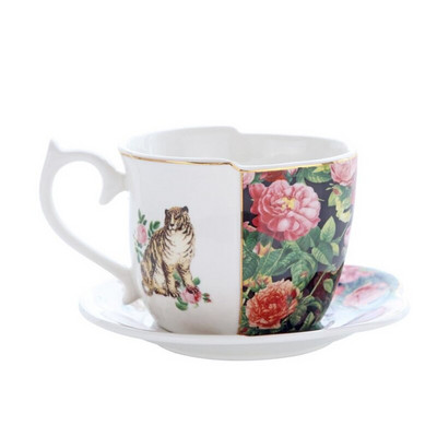 Europska ručno oslikana zlatna retro luksuzna šalica i tanjurić Set od emajlirane fajanse Plavo-bijeli porculan Poslijepodnevni cvijet Šalica za čaj