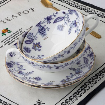 Японски стил Чаша за кафе и чинийка от костен Китай Модна семпла дамска чаша за черен чай Концентрирана чаша Поднос Европейски следобеден чай