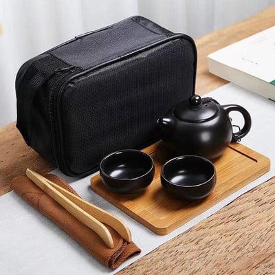 Creative Kung Fu Travel Tea Set Включва 1 тенджера и 2 чаши Shu Puer Teaware Самовар Керамична чаша Чайник Чайник Yixing Чаша за чайник