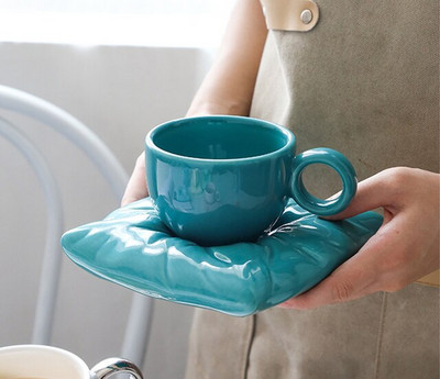 Nordic Candy színes kávés csésze és csészealj készlet Kis aranyos gyönyörű csészék és csészealj készlet Porcelán bögre