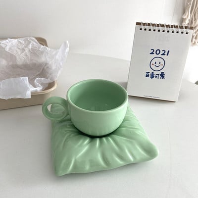 Nordic Candy színes kávés csésze és csészealj készlet Kis aranyos gyönyörű csészék és csészealj készlet Porcelán bögre