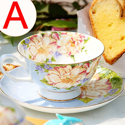 Kávéscsésze készlet Délutáni teás készlet Kerámia brit vörös teás csészealj otthoni készlet Exquisite Bone China retro tea csésze készlet