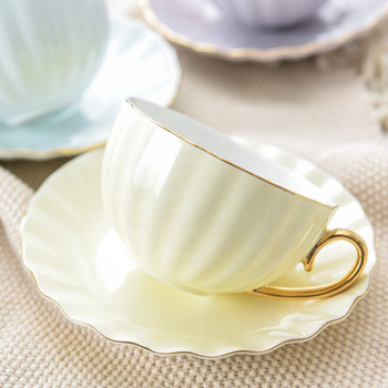Симпатичен креативен комплект керамични чаши и чинийки Обикновен следобеден комплект чаши за чай Модерни чаши за кафе Комплект етиопски чаши за кафе