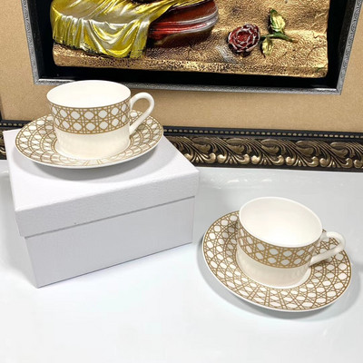 Bone China arany rattan kockás kávéscsésze kerámia tea fekete tea csésze edény állati asztali háborús készlet esküvői és házavató ajándékok