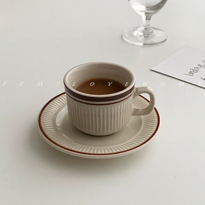 Kis kávés csésze készlet Retro Aranyos Nordic Vintage Tea csésze készlet Utazó edények Török Tazas De Cafe Konyha Étkező Bár EB5BD
