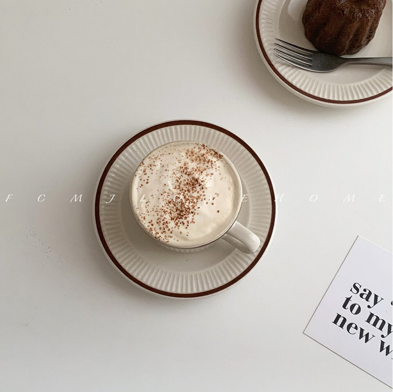 Kis kávés csésze készlet Retro Aranyos Nordic Vintage Tea csésze készlet Utazó edények Török Tazas De Cafe Konyha Étkező Bár EB5BD