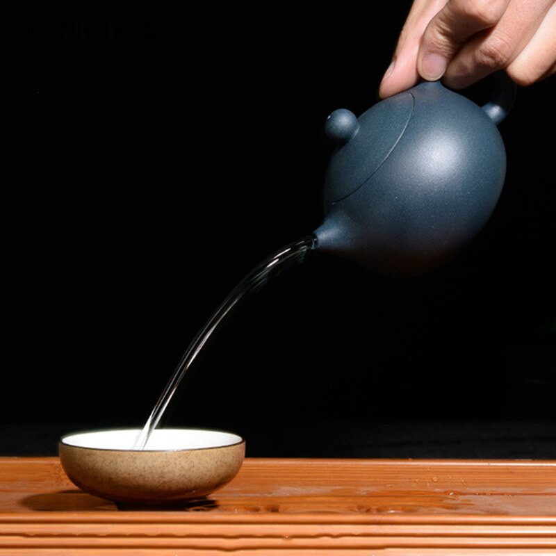 220 ml Yixing Garsūs purpurinio molio arbatinukai Kamuoliukai Filtras Xishi Arbatos Puodas Grožio virdulys Ore Rankų darbo Zisha arbatos rinkinys Išskirtinės dovanos