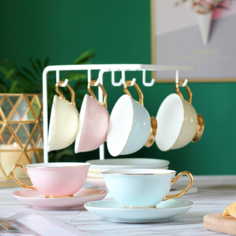 Kiváló könnyű luxus kávéscsésze szett Európai kis luxus délutáni teás csésze edénykanál háztartási kávézói ajándék