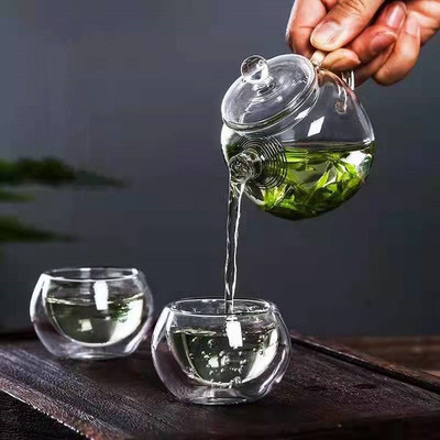 1 db 120 ml-es mini üveg teáskanna és 50 ml-es dupla üveg csésze japán stílusú teafőző hőálló kis edényes szűrős teaszett