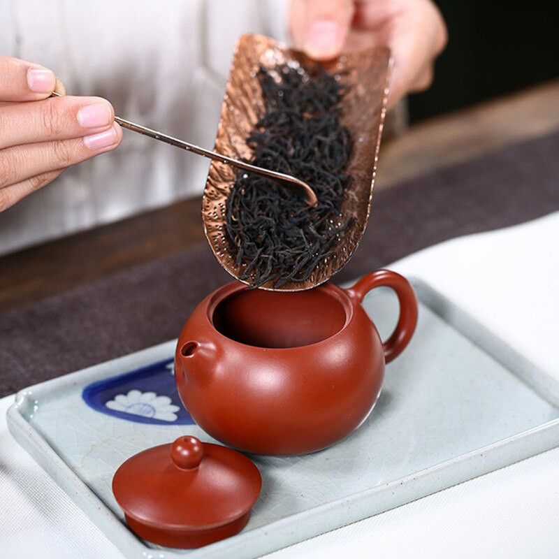 150 ml Yixing híres Dahongpao lila agyag teáskannák Golyós szűrő Xishi teáskanna szépség vízforraló kézzel készített Zisha teáskészlet testreszabva