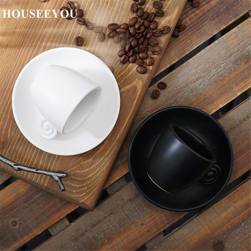 HOUSEEYOU 90cc olasz eszpresszó kávés csésze teáscsészék csészealj készlet Kreatív kerámia csésze Advanced porcelán Valentin teáscsésze