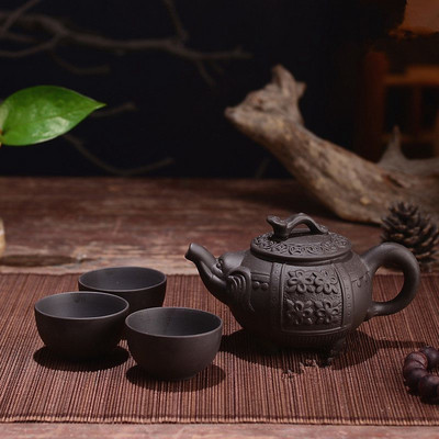 150 ml Yixing arbatinukas Purple Clay Kung Fu arbatos rinkinys Rankų darbo drakono dramblio voverės arbatinukas su 3 vnt puodelių rinkiniu