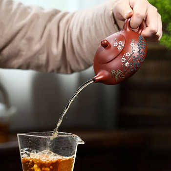 Лилав глинен чайник Yixing Известен ръчно изработен чайник с филтриращ отвор с топка Автентичен китайски комплект за чай Zisha чайник Чаена церемония