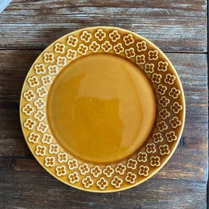 Ceașă/farfurie de cafea cu flori în relief de culoarea caramelului Edo albastru din ceramică la temperatură înaltă