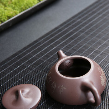 Чайник Yixing Лилав глинен чайник Beauty Kettle Raw Ore Home Handmade Boutique Tea Set Authentic Tie Guanyin Drinkware 170 ml
