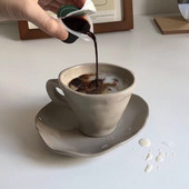 Kézzel készített kerámia kávés csészealj készlet Vintage szabálytalan ivós tejes teás bögre tányérral Otthoni irodai kávézó asztaldísz 200ml