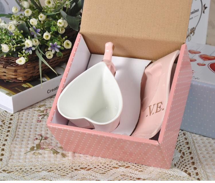 LOVE kūrybingas širdies formos kavos puodelis su indų šaukštu Kavos puodelio indų kostiumas mėgėjams Angliško stiliaus arbatos puodelių lėkštės rinkinys Dovana