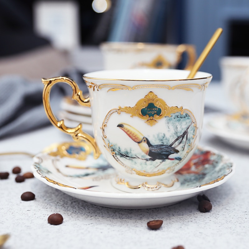 2021 m. naujojo europietiško porceliano puodelio rinkinys Jungle Animal kavos puodelis ir lėkštė paukščių beždžionių stiliaus Gold Bone China arbatos puodelis