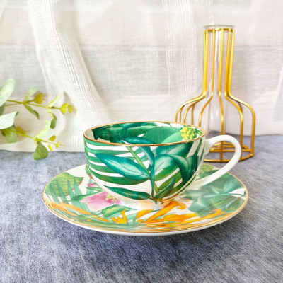 Луксозен комплект чаши за чай Конски зелен лист Костен Китай Керамика Чай Кафе Мляко Сок Чаши Съдове за напитки Декорация на дома