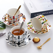Fashion Bone China kávés tea csésze készlet csészealj Délutáni teás ivóedény Kerámia bögre Kreatív kávé