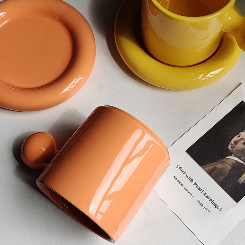 Színes kerámia kávéscsésze csészealj készlet koreai stílusú ivótejes teás bögre tányérral Otthoni irodai kávézó dekor étkészlet 350ml