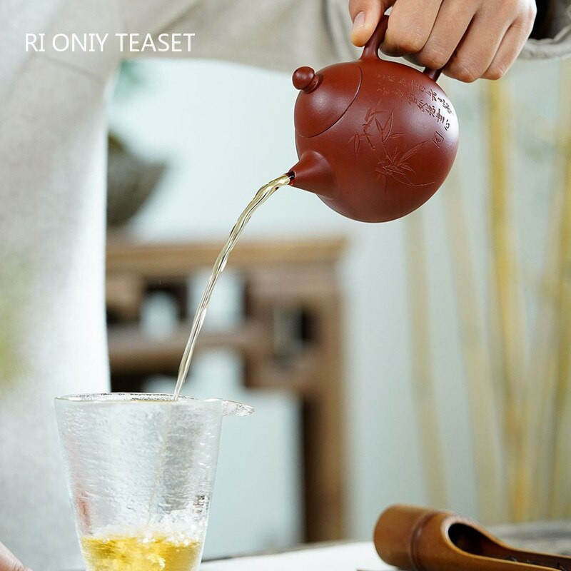 180 ml autentikus Zisha Beauty teáskanna Classic Yixing Purple Clay teáskanna nyers érc Dahongpao Dragon Egg teáskanna teáskészlet ajándék