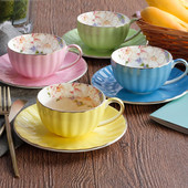 Színes Bone China sütőtök kávéscsésze edény Phnom Penh Kerámia Xicaras öltöny Cushaw Forma Sobretudo Feminino Tazas Csészealj