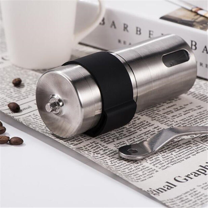 Сребърна кафемелачка Мини ръчна ръчна мелница от неръждаема стомана Ръчно изработени мелнички за кафе на зърна Мелница Кухненски инструменти Мелнички