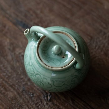 175ml Yue Kiln Celadon Teapot Hand Relief Interlock Branch Lotus Art Tea Maker Lifting Beam Pot with Filter Kung Fu Teaware