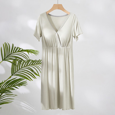 Camasa de noapte de dama model nou cu decolteu ascutit - potrivita pentru mamicile care alapteaza