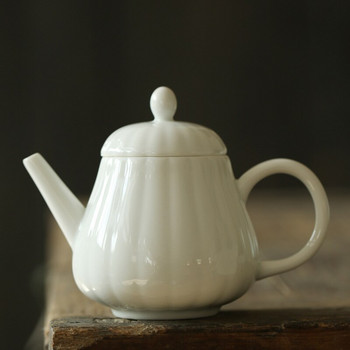 Бяла порцеланова сянка Синя глазура Керамичен чайник Филтър за чайник Прост японски малък чайник