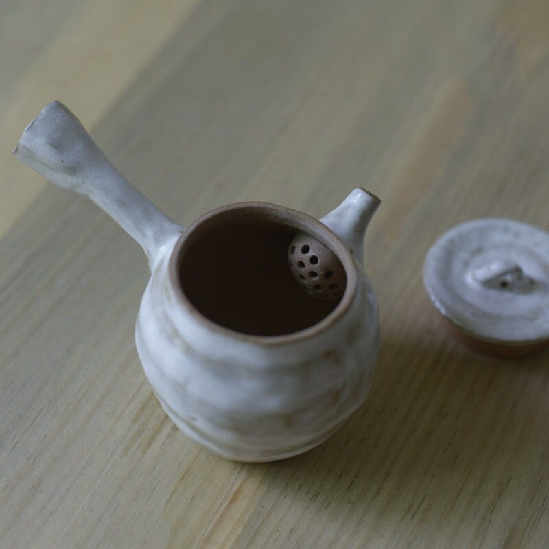 150 ml japán stílusú durva kerámia oldalsó fogantyús teáskanna kézzel készített vintage teáskanna Kung Fu Tea Master Pot kávés bögre ajándékcsomagolás