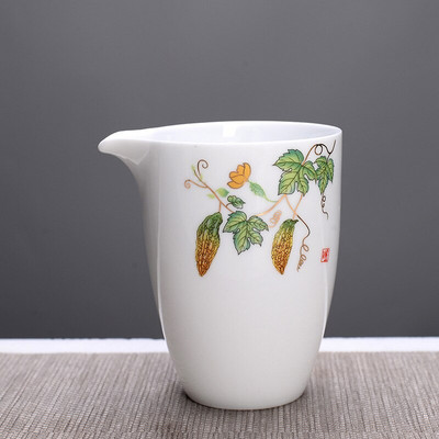 Aukštos kokybės balto porceliano arbatinukas Fair Cup arbatinukas rankomis dažytas arbatos virimo aparatas Kung Fu arbatos puodelis Gongdao puodelis arbatinukas 280ml